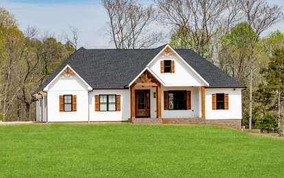 Modern Farmhouse House Plan #041-00190 Build Photo