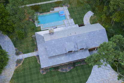 Barn House Plan #9401-00122 Elevation Photo