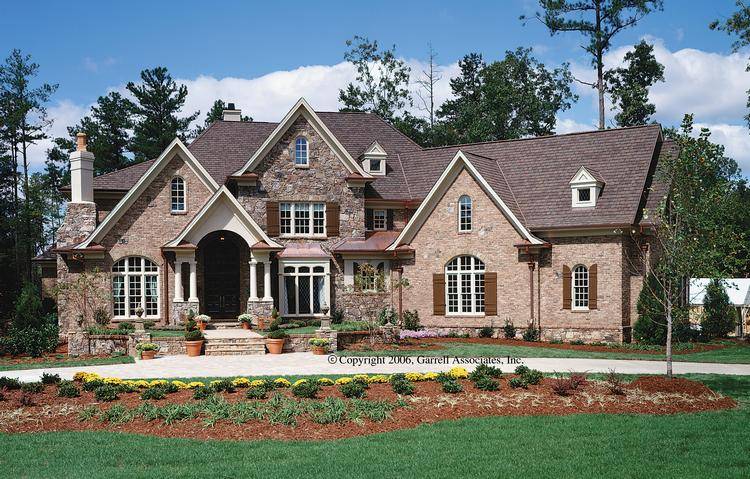 French Country House Plan 699-00002