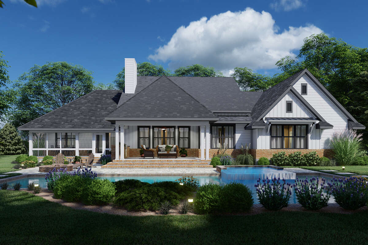 Modern Farmhouse Plan