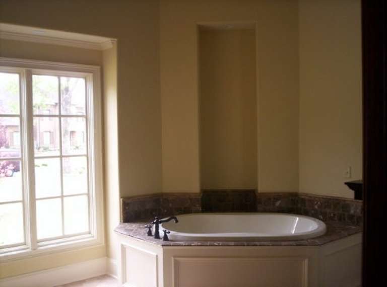 Luxury House Plan #053-02231 Additional Photo