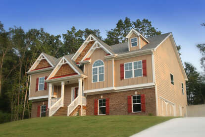 Traditional House Plan #009-00089 Build Photo