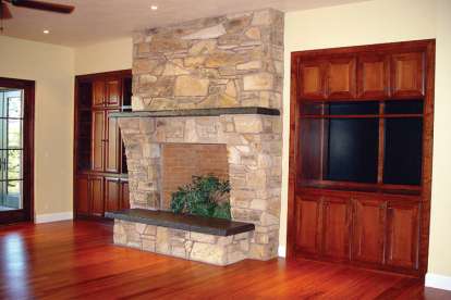 Country House Plan #035-00329 Additional Photo