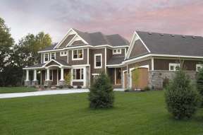 Traditional House Plan #098-00201 Elevation Photo