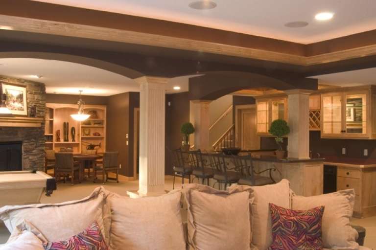 Traditional House Plan #098-00201 Additional Photo