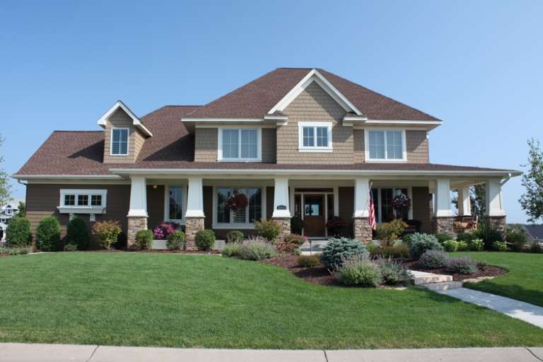 Traditional House Plan #098-00205 Elevation Photo