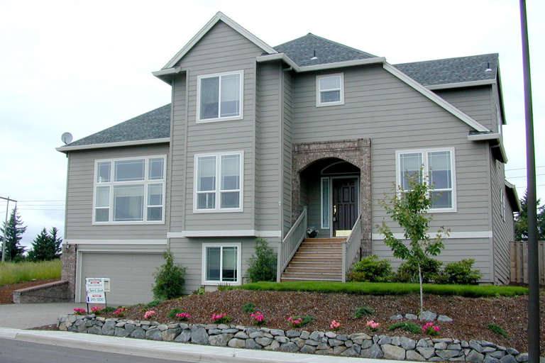 House Plan House Plan #12209 FRONT PHOTO DEFAULT