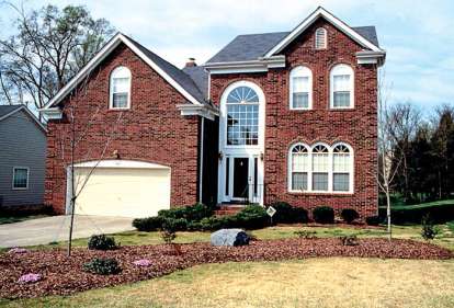 Traditional House Plan #3323-00070 Elevation Photo