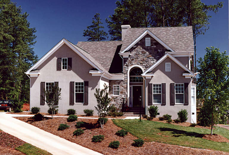 Traditional House Plan #3323-00099 Elevation Photo