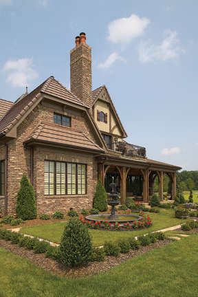 Luxury House Plan #3323-00395 Additional Photo