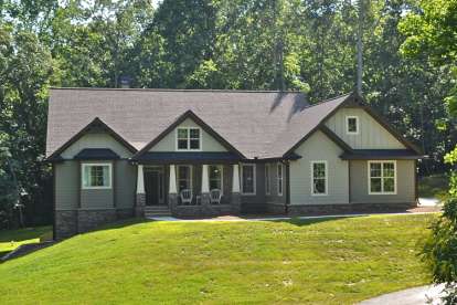 Craftsman House Plan #5458-00021 Elevation Photo