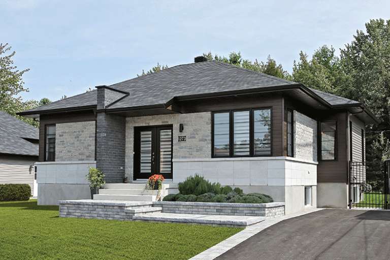 House Plan House Plan #13572 Front Elevation