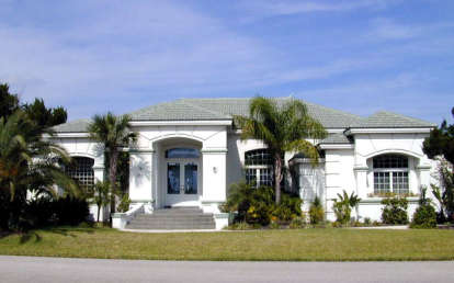 Florida House Plan #4766-00086 Elevation Photo