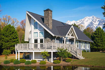 Vacation House Plan #033-00001 Elevation Photo
