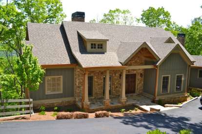 Vacation House Plan #5458-00051 Additional Photo