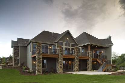 Mountain House Plan #5631-00032 Elevation Photo
