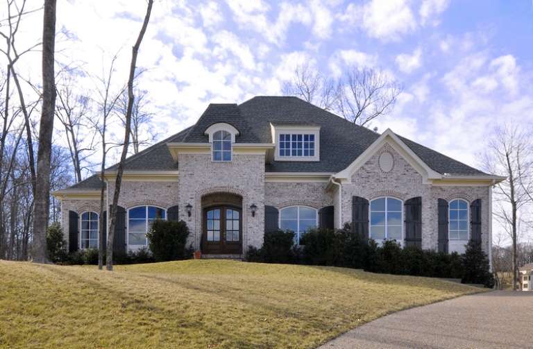 House Plan House Plan #14626 Front Photo