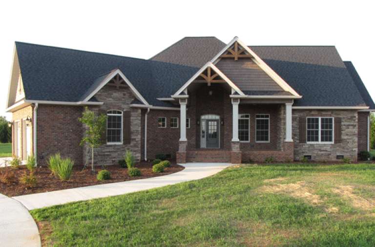 Craftsman House Plan #9401-00001 Elevation Photo