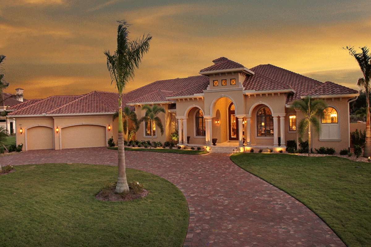 Mediterranean Plan: 4,934 Square Feet, 4 Bedrooms, 5 Bathrooms - 1018-00157