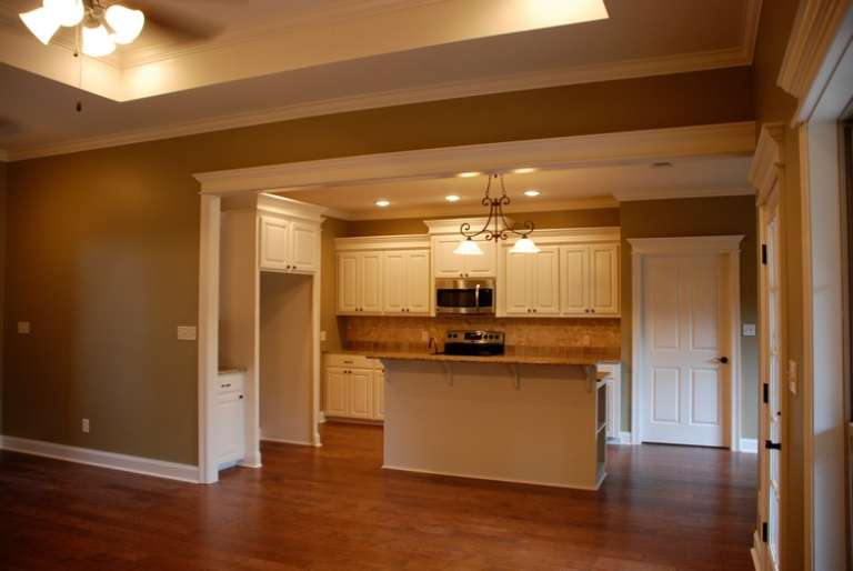 Ranch House Plan #041-00067 Additional Photo