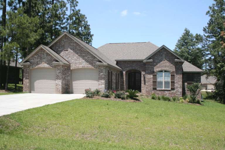 House Plan House Plan #16256 Front Photo