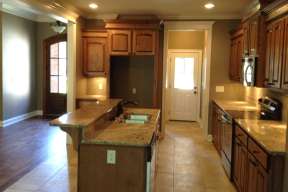 Country House Plan #041-00088 Additional Photo