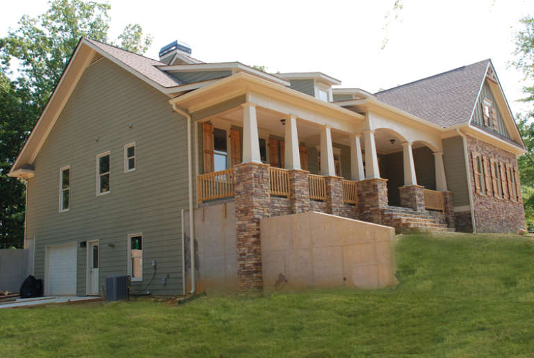 Country House Plan #009-00223 Elevation Photo