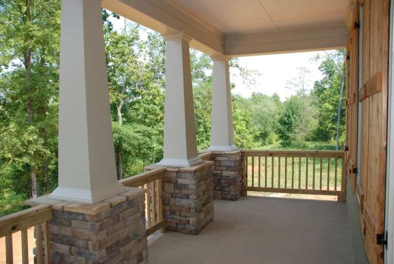Country House Plan #009-00223 Additional Photo