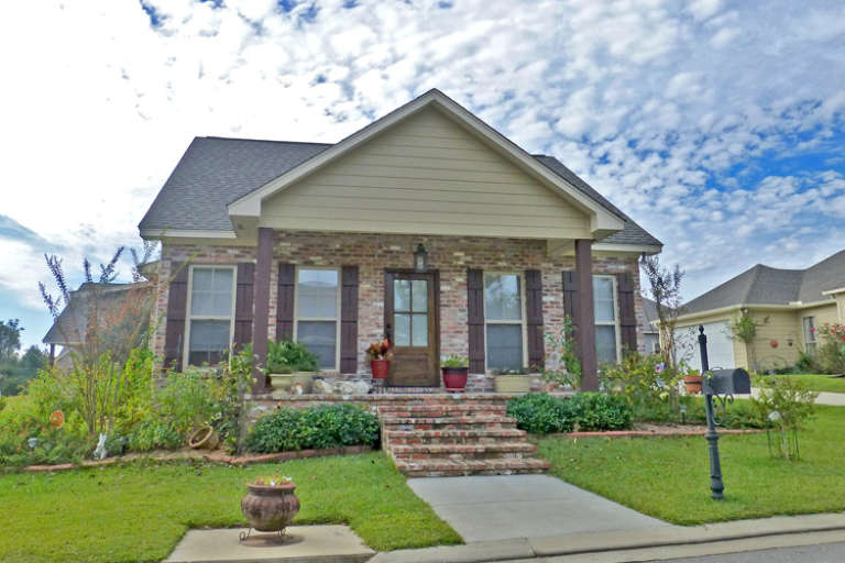 House Plan House Plan #16762 Front Photo