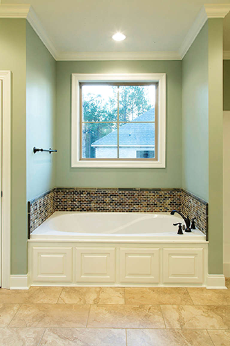 European Plan - 2,217 Square Feet, 3 Bedrooms, 2.5 Bathrooms | Floor ...