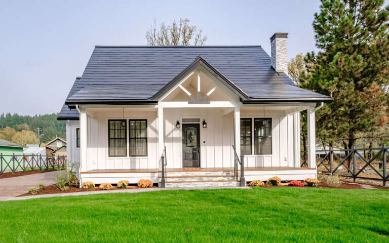 House Plan House Plan #17845 Front Elevation 