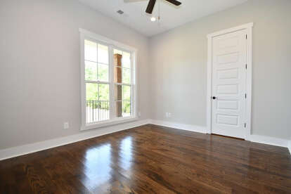 Country House Plan #041-00151 Additional Photo
