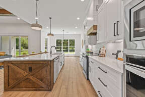 Country House Plan #041-00160 Additional Photo