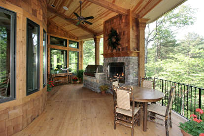 Lake Front House Plan #699-00086 Additional Photo