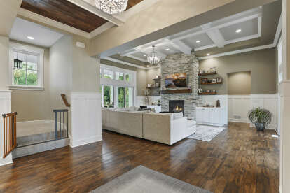 Modern Farmhouse House Plan #098-00302 Build Photo