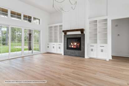 Modern Farmhouse House Plan #098-00302 Build Photo