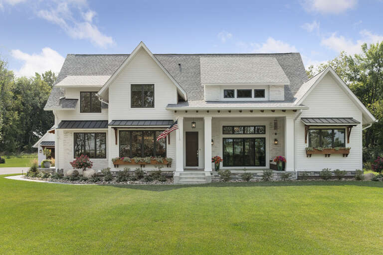 Modern Farmhouse House Plan #098-00302 Elevation Photo