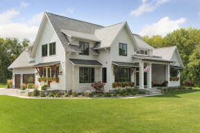 Modern Farmhouse House Plan #098-00302 Elevation Photo