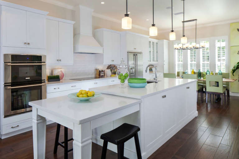 Modern Farmhouse House Plan #3978-00039 Additional Photo