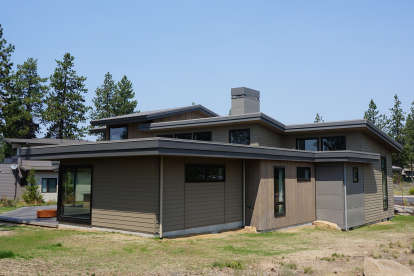 Mid Century Modern House Plan #5829-00018 Elevation Photo