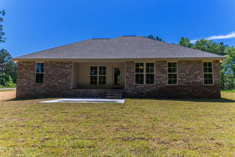 Traditional House Plan #041-00182 Elevation Photo