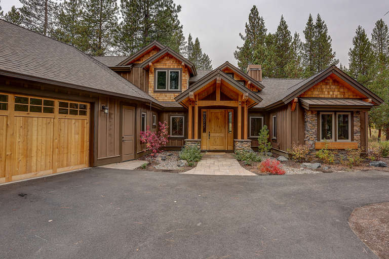 Mountain House Plan #5829-00027 Elevation Photo