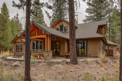 Mountain House Plan #5829-00027 Elevation Photo