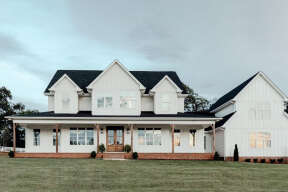 Modern Farmhouse House Plan #6849-00064 Build Photo