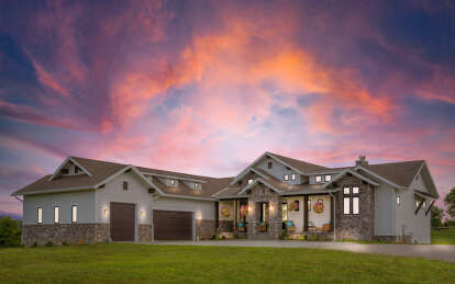 Craftsman House Plan #5631-00098 Build Photo