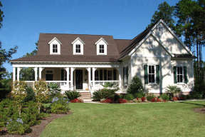 Farmhouse House Plan #699-00196 Elevation Photo