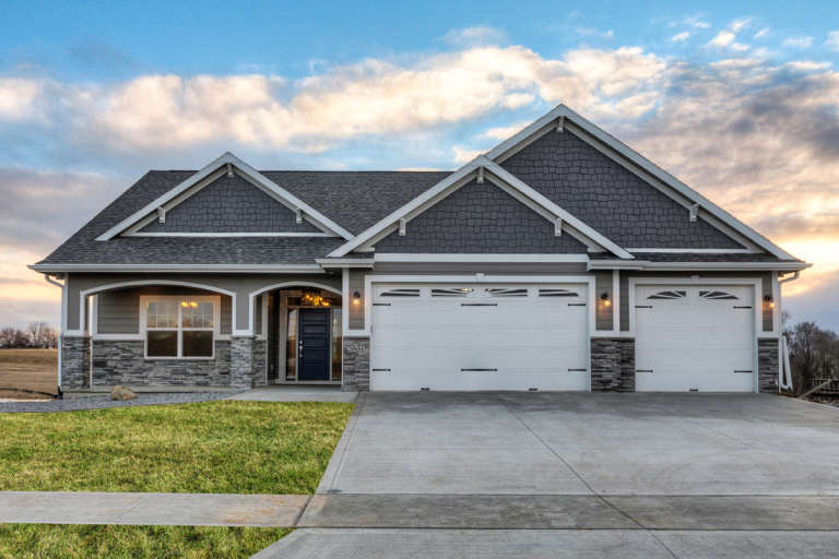 House Plan House Plan #21610 Front Elevation 