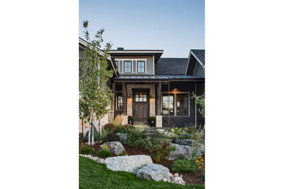 Craftsman House Plan #5631-00113 Elevation Photo