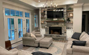 Modern Farmhouse House Plan #098-00316 Build Photo