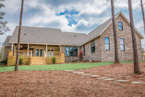 Modern Farmhouse House Plan #041-00194 Elevation Photo